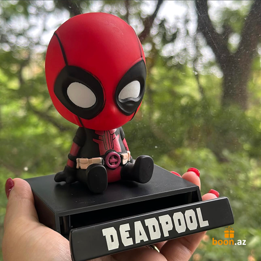 Авто аксессуар Дэдпул  Deadpool (качает головой)