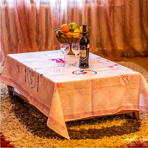 Скатерть «Идеальное романтическое свидание» , Tablecloth «Perfect romantic date»