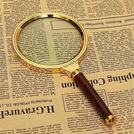 Лупа «Magnifier» (16 см)