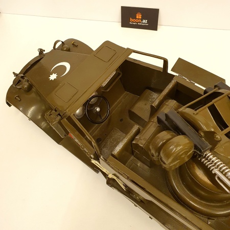 Металлическая военная машина