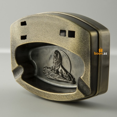 Газовая зажигалка с пепельницей Волк