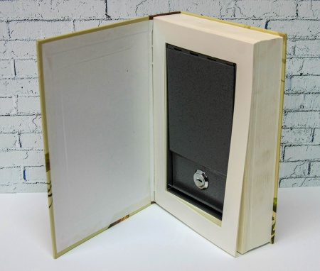 Книга сейф с ключами "Алиса в стране чудес"