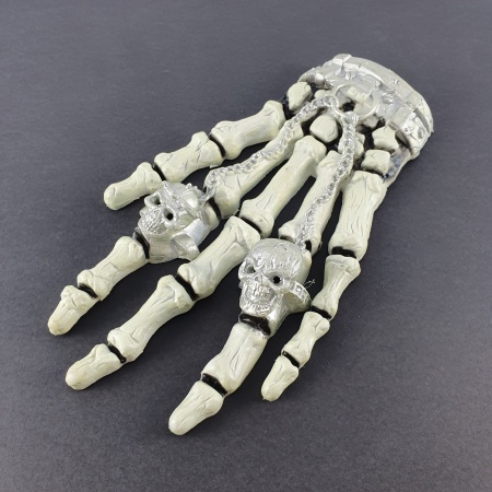 Декор "Рука скелета"