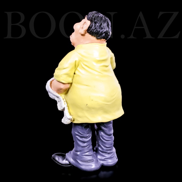 Фигурка - Забавная работа  «Брадобрей» . Figure Funny work «Barber» .
