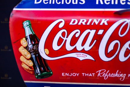 Панно из металла «Дверь авто» в дизайне интерьера