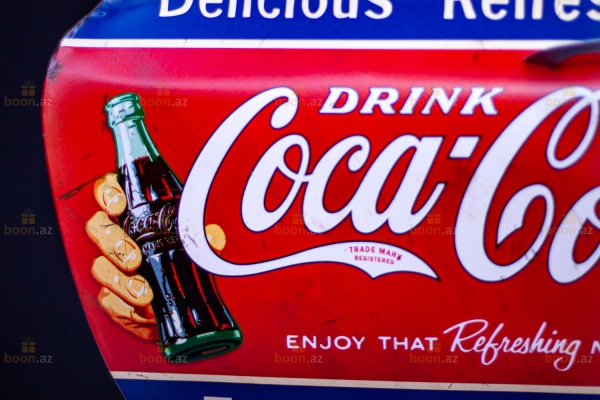 Панно из металла «Дверь авто» в дизайне интерьера