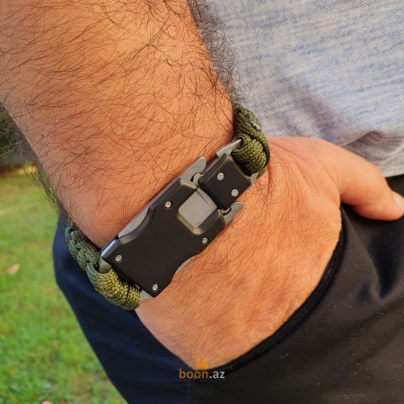 Браслет из паракорда