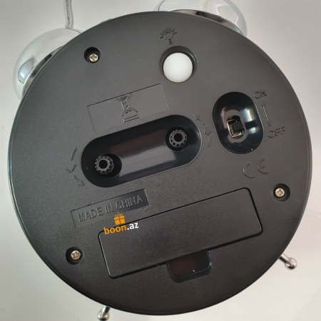 Настольный звонкий будильник 