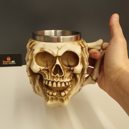 Кружка в готическом стиле "Скелет"