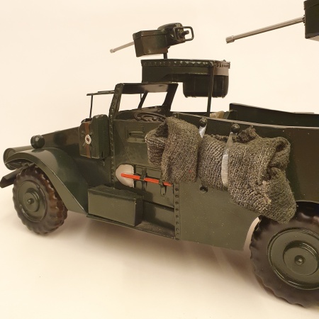 Металлическая машина