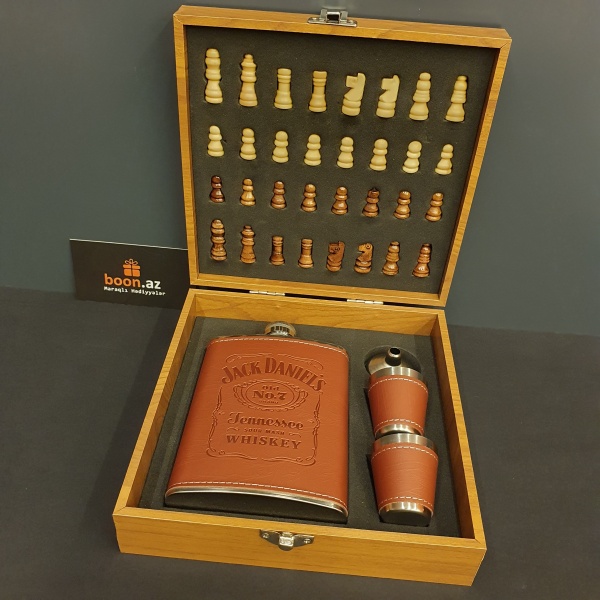 Набор Фляга с Шахматами "Jack Daniels" №7