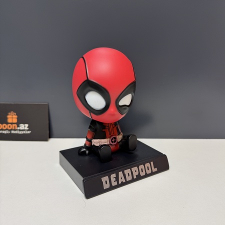 Авто аксессуар Дэдпул  Deadpool (качает головой)