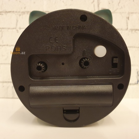 Настольные часы с кошкой зеленый