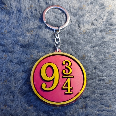Гарри Поттер,  Брелок «Платформа 9 3/4» (пвх).    Harry Potter