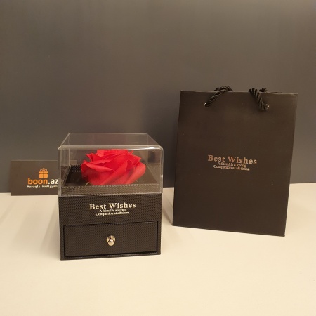 Шкатулка для украшений с мыльной розой