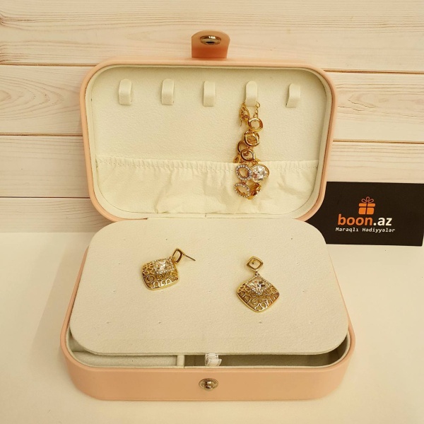 Шкатулка для украшений (16 x 11см)