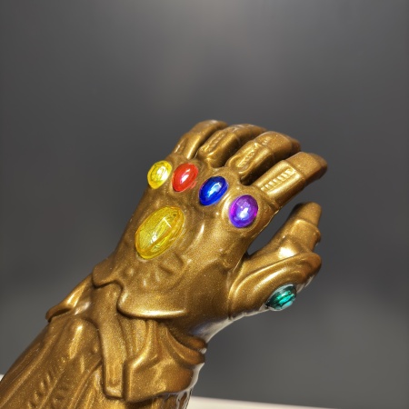 Перчатка бесконечности Таноса 