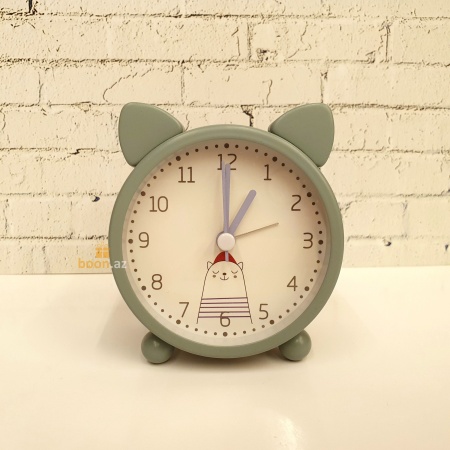 Настольные часы с кошкой зеленый