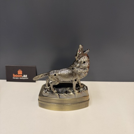 Газовая зажигалка с пепельницей Волк