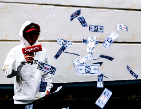 Денежный пистолет "Бабломёт Миллионера".  Toy money gun "Millionaire's Bablomet"