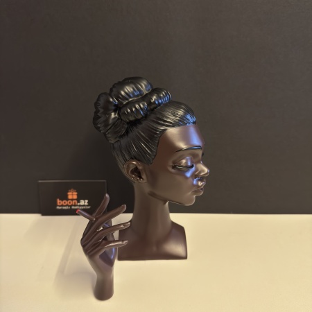 Аромастатуэтка Леди с сигаретой