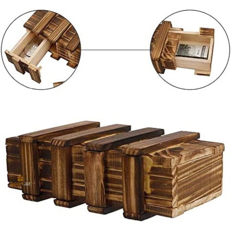 Деревянная шкатулка-головоломка с маленьким секретом.