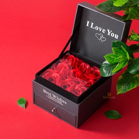 Шкатулка для украшений с мыльными розами "I love you" 