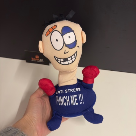 Антистресс игрушка "Ударь меня"