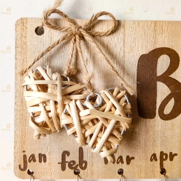 Декоративный календарь семейных праздников «Birthdays»