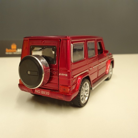 Модель машинки "Galenvagen G65"