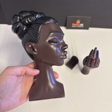 Аромастатуэтка Леди с сигаретой