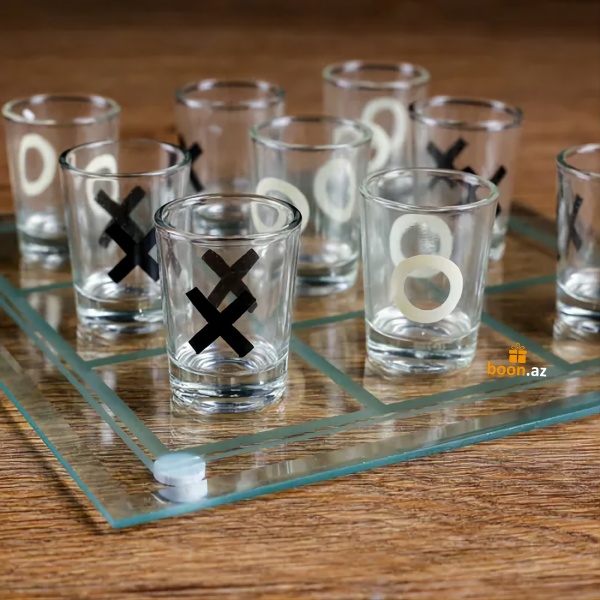 Настольная игра «Пьяные крестики нолики»