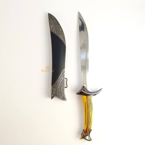 Сувенирный кинжал 