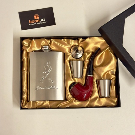 Подарочный набор с флягой Johnnie Walker