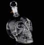 Стеклянный графин "Череп"
